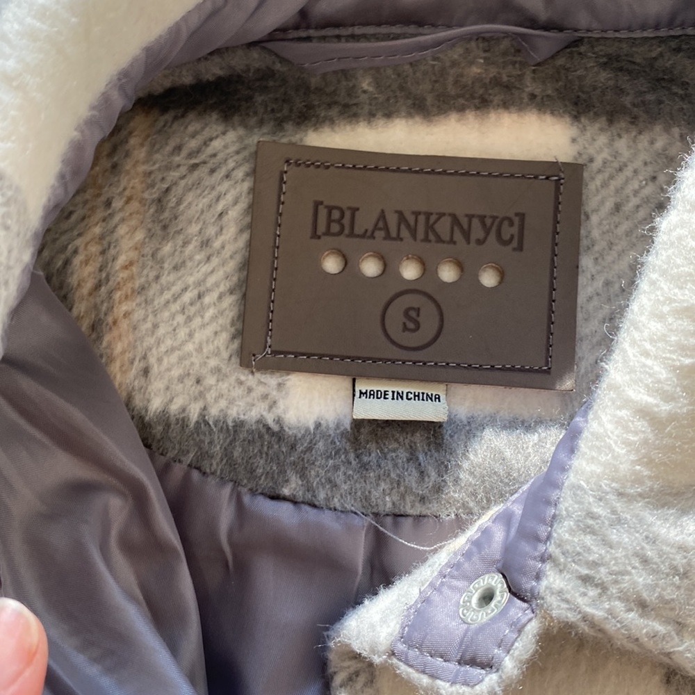 Gorgeous Lined Shacket! - image 2